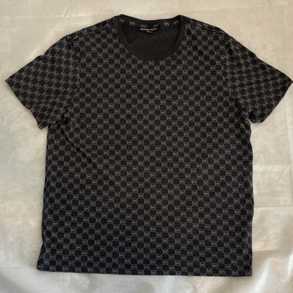 Michael Kors Brown and Tan Logo Pattern Short Sleeve Mens Large Tee